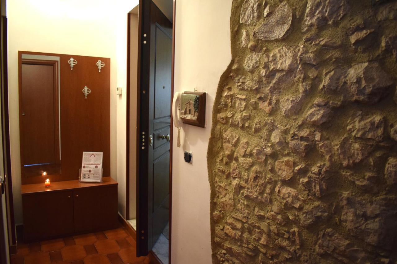 Domus - Casa Vacanza B&B Veroli Luaran gambar