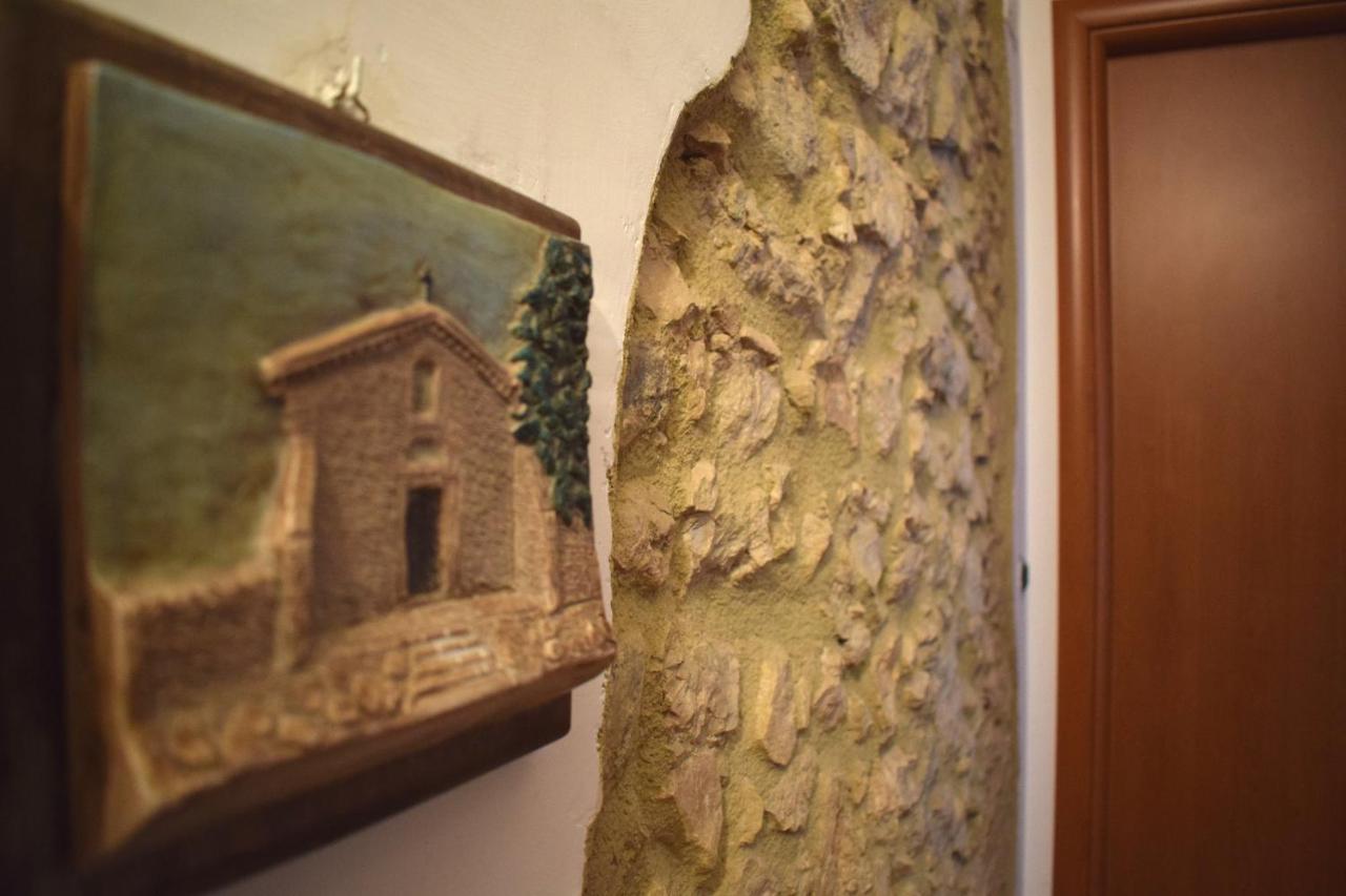 Domus - Casa Vacanza B&B Veroli Luaran gambar