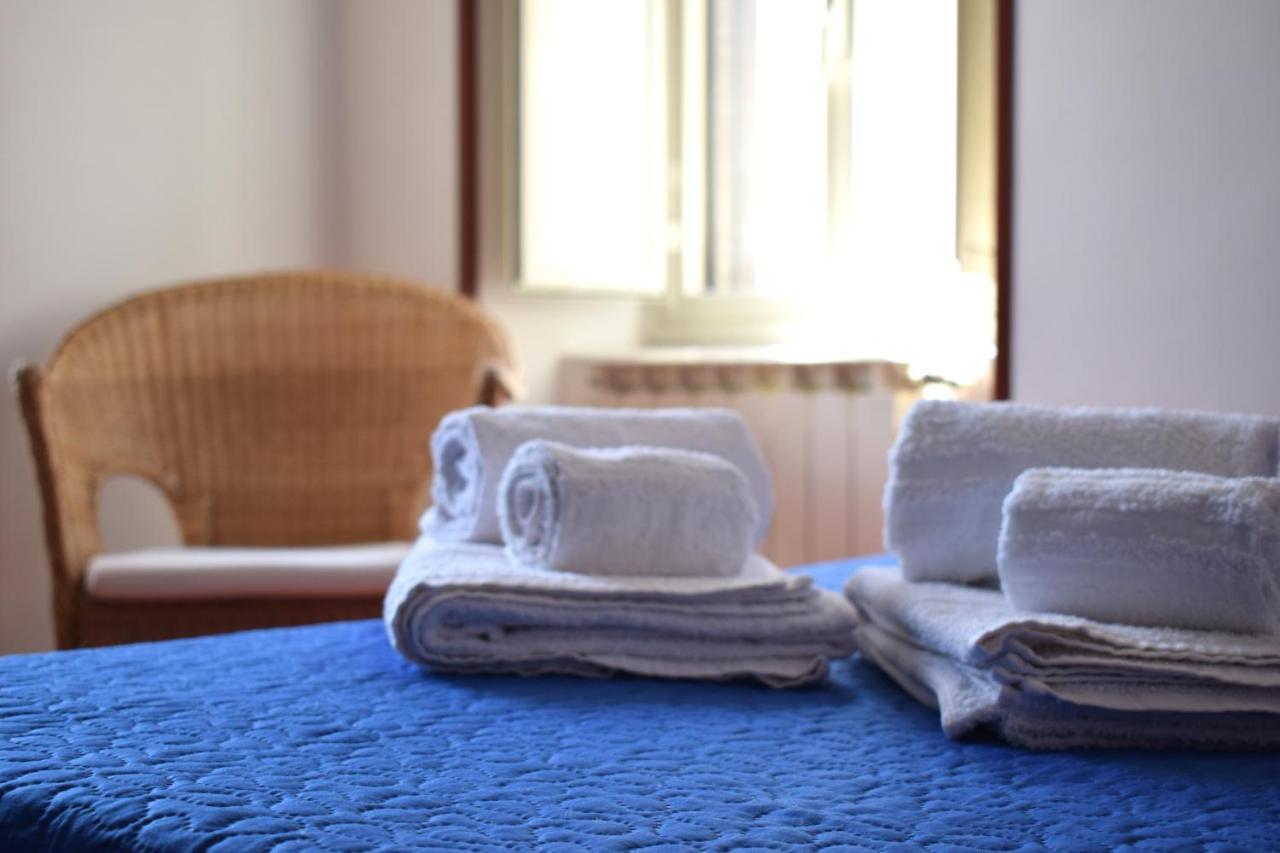 Domus - Casa Vacanza B&B Veroli Luaran gambar